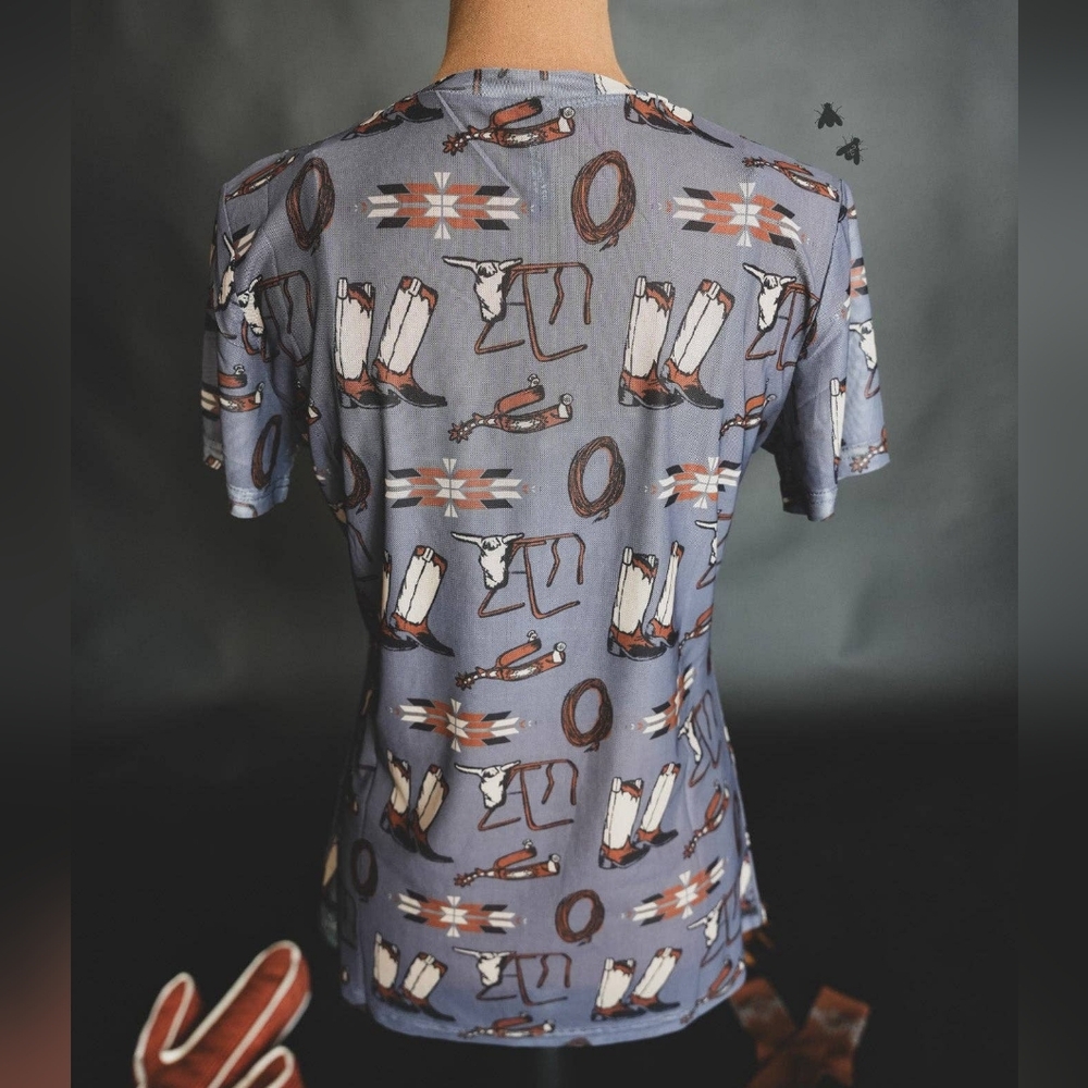 NWT Grey Western Print Mesh Women's Top - Picture 2 of 6